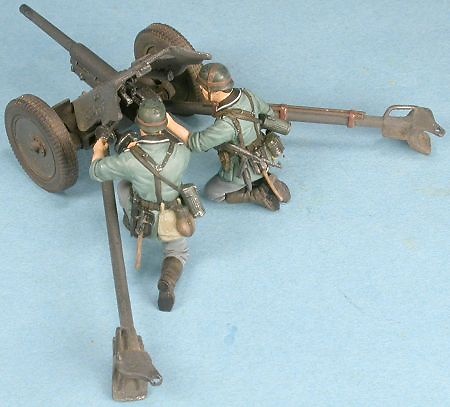 37mm Pak 36 cannon with two German soldiers, 1:48, Gasoline 