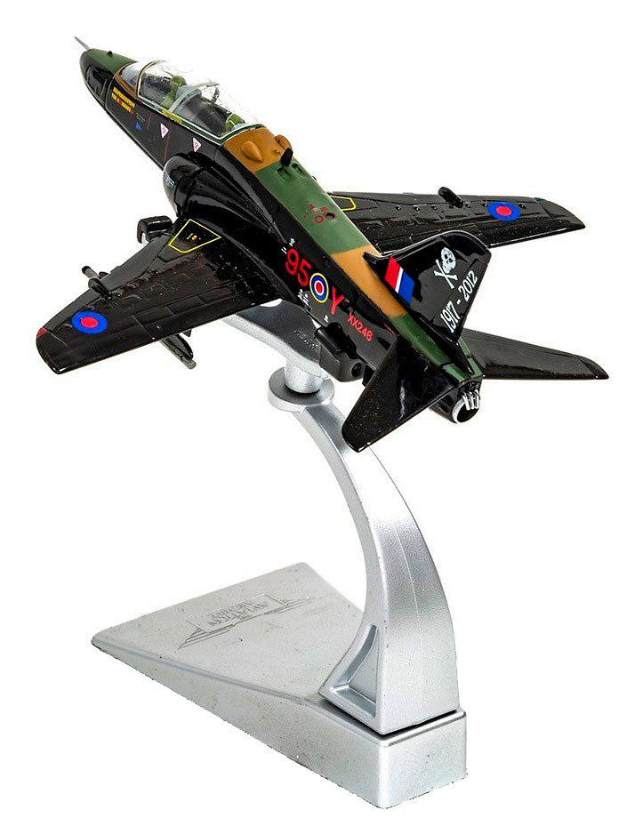 BAe Hawk T.1 XX246 / 95-Y RAF No.100 Squadron, Scheme 95th Anniversary, 1:72, Corgi 
