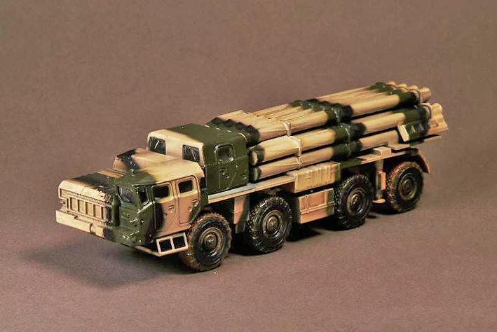 BM-30 'Smerch' 9A52-2 Smerch-M MRL, Ejército Ruso, 2011, 1:72, War Master 