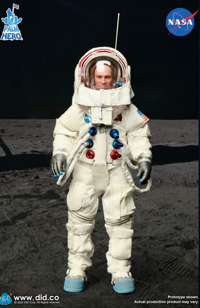 Buzz Aldrin Lunar module pilot of Apollo 11, 1:12, Did XS80034 