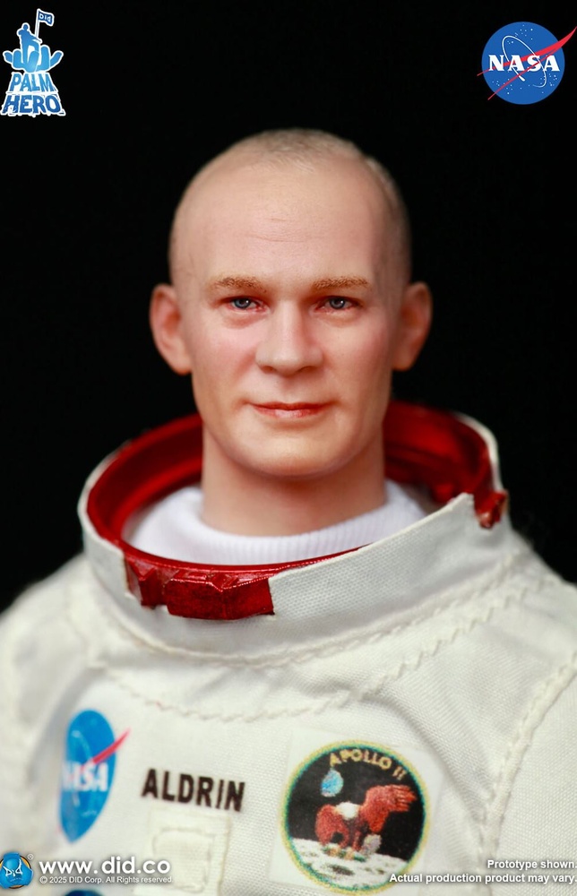 Buzz Aldrin Lunar module pilot of Apollo 11, 1:12, Did XS80034 