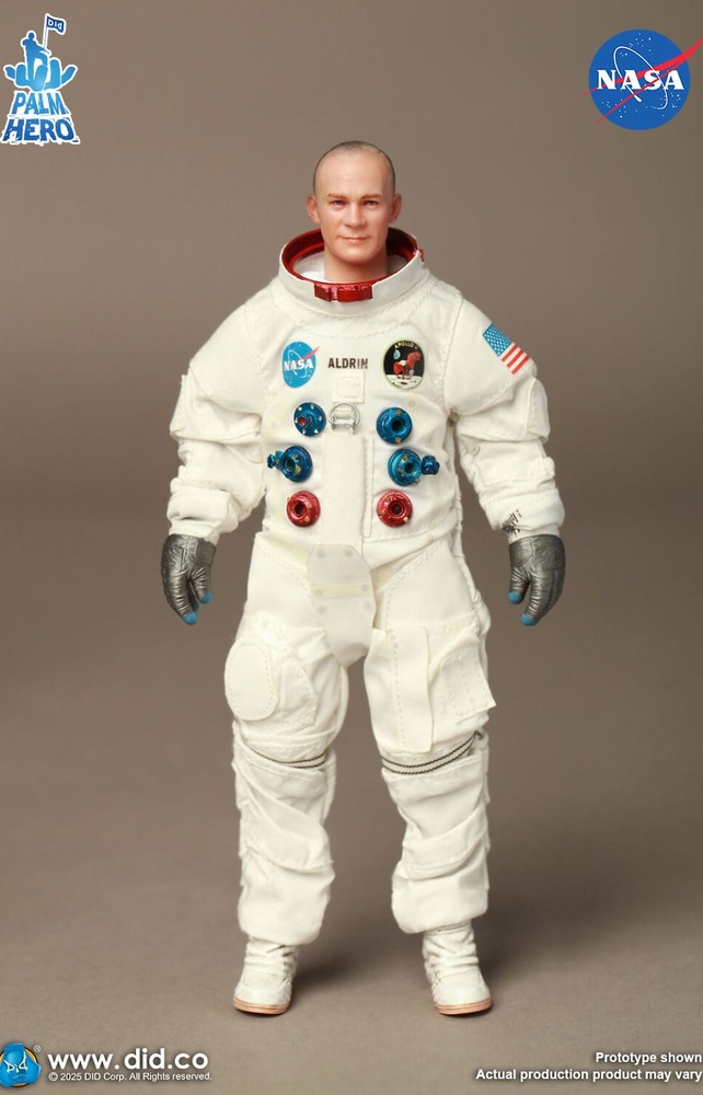 Buzz Aldrin Lunar module pilot of Apollo 11, 1:12, Did XS80034 