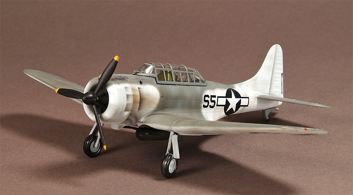 Douglas SBD-5 Dauntless VS-37 Atlantic, Duben, 1944, 1:72, War Master 