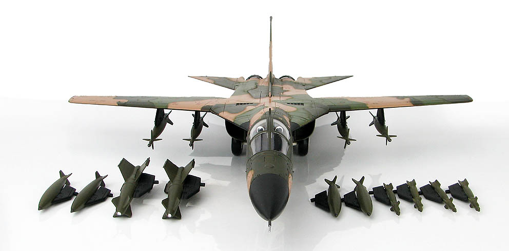 F-111F Aardvark 70-2403, 493rd, TFS CO, Lakenheath, England, 1991, 1:72, Hobby Master 