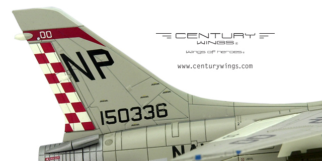 F-8 Crusader, VF-211 Fighting Checkmates, NP00, 1:72, Century Wings 