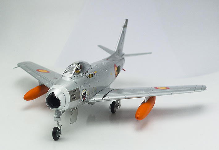 F-86A-30-NA Sabre Nº C.5-98, Ala 12, Torrejón de Ardoz, Ejército del Aire, 1:72, Hobby Master 