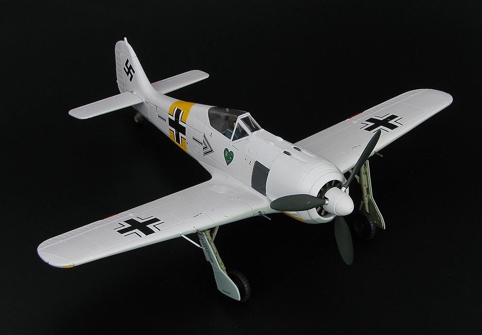 FW 190A-4 Oberst. Hannes Trautloft, JG.54, Eastern Front, 1943, 1:48, Hobby Master 