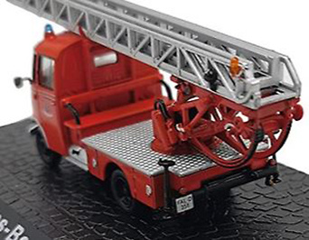 Fire truck Mercedes-Benz L319, 1:72, Atlas Editions 