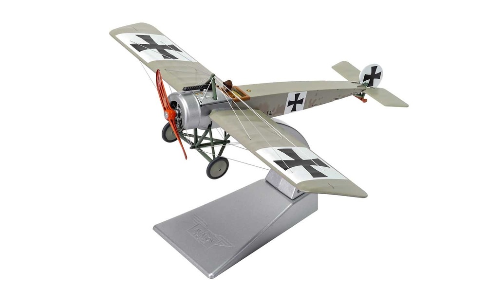 Fokker E.III, Manfred von Richthofen, Kasta 8, June 1916, 1:48, Corgi 