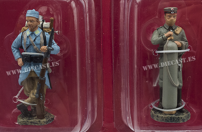 French Fusilier, 1915 + German Gasase, 1915, 1:32, Hachette 