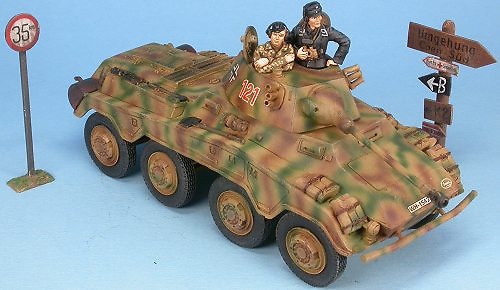 German armoured car Sd.Kfz.234/2 PUMA with crew, 1:48, Gasoline 