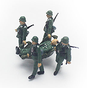 German soldiers with wounded, World War II, 1:72, PMA 