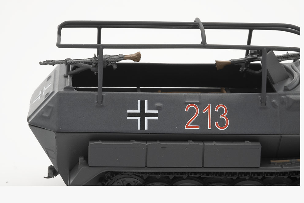 Hanomag SdKfz 251/3, Germany 1939-45, 1:43, Atlas 