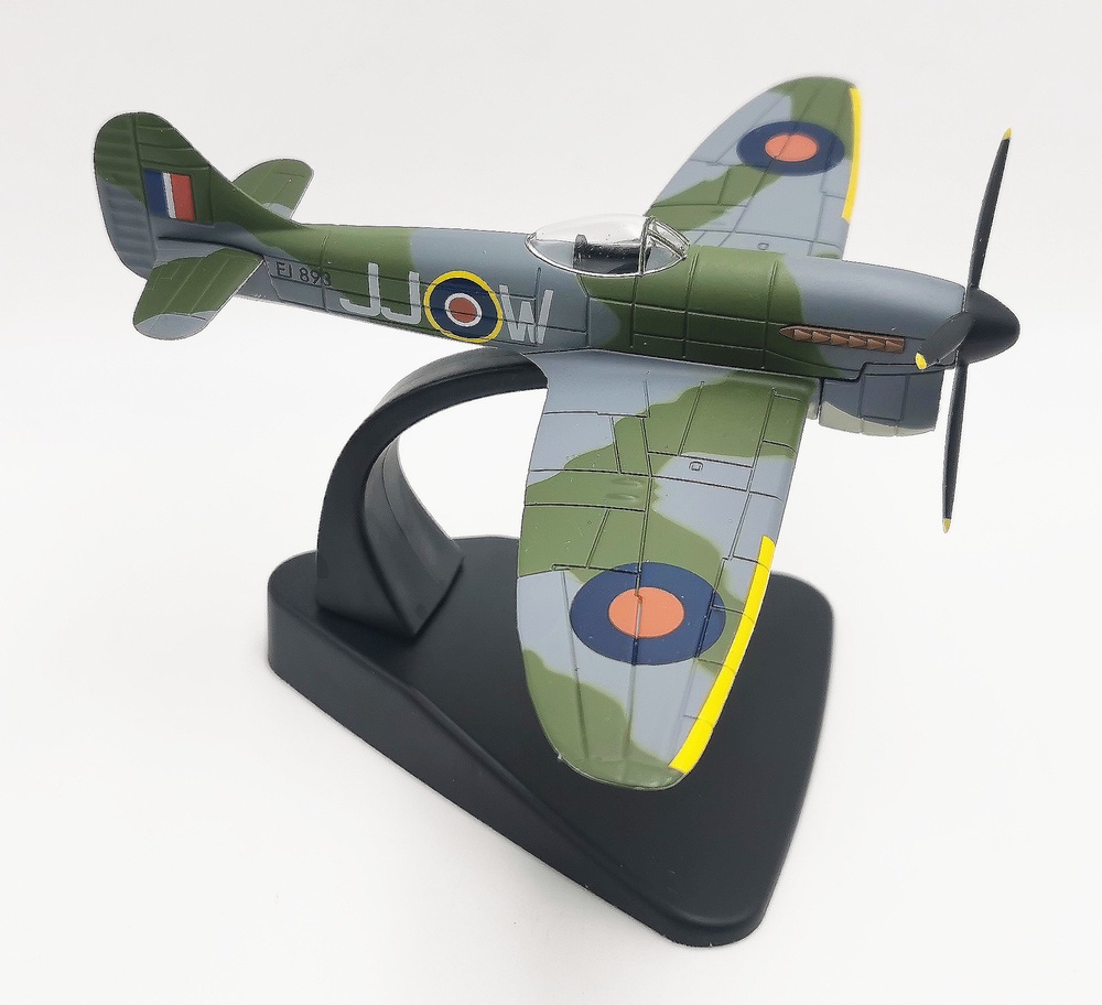 Hawker Tempest V, The Defeat of Germany, 1:72, Atlas 