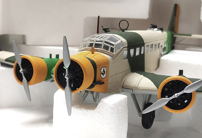 Junkers JU-52-3m g4e, Stab IV/KGZV1, Balkan Campaign, 1:48