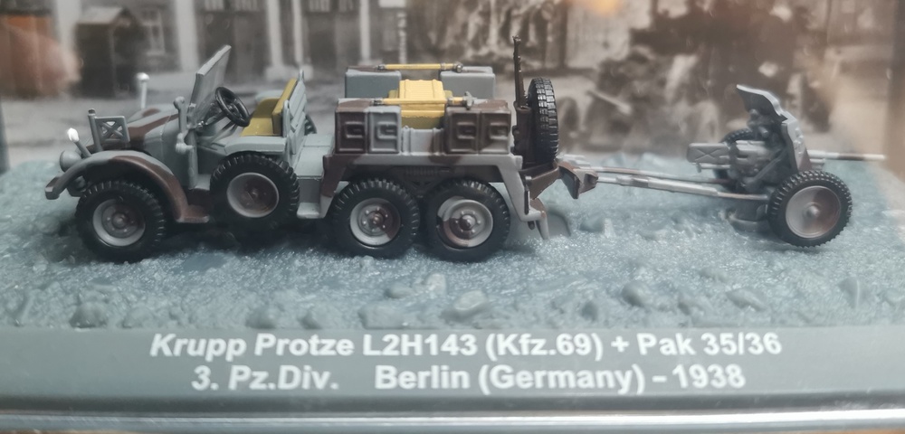 Krupp L2H143 (Kfz.69) + Pak 35/36 3.Pz.Div. Berlin (Germany) 1938, 1:72, Altaya 