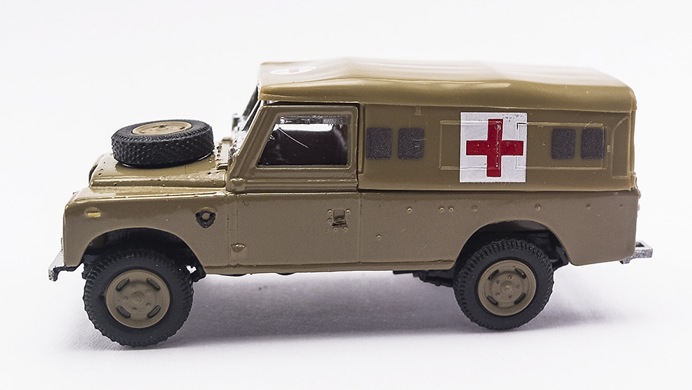 Land Rover 109 Serie III, Militar Ambulance, 1:72, Oxford 