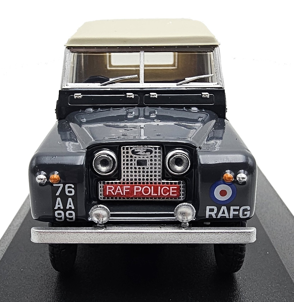 Land Rover Series 2, SWB Canvas, RAF Police, 1:43, Oxford 43LR2S007 