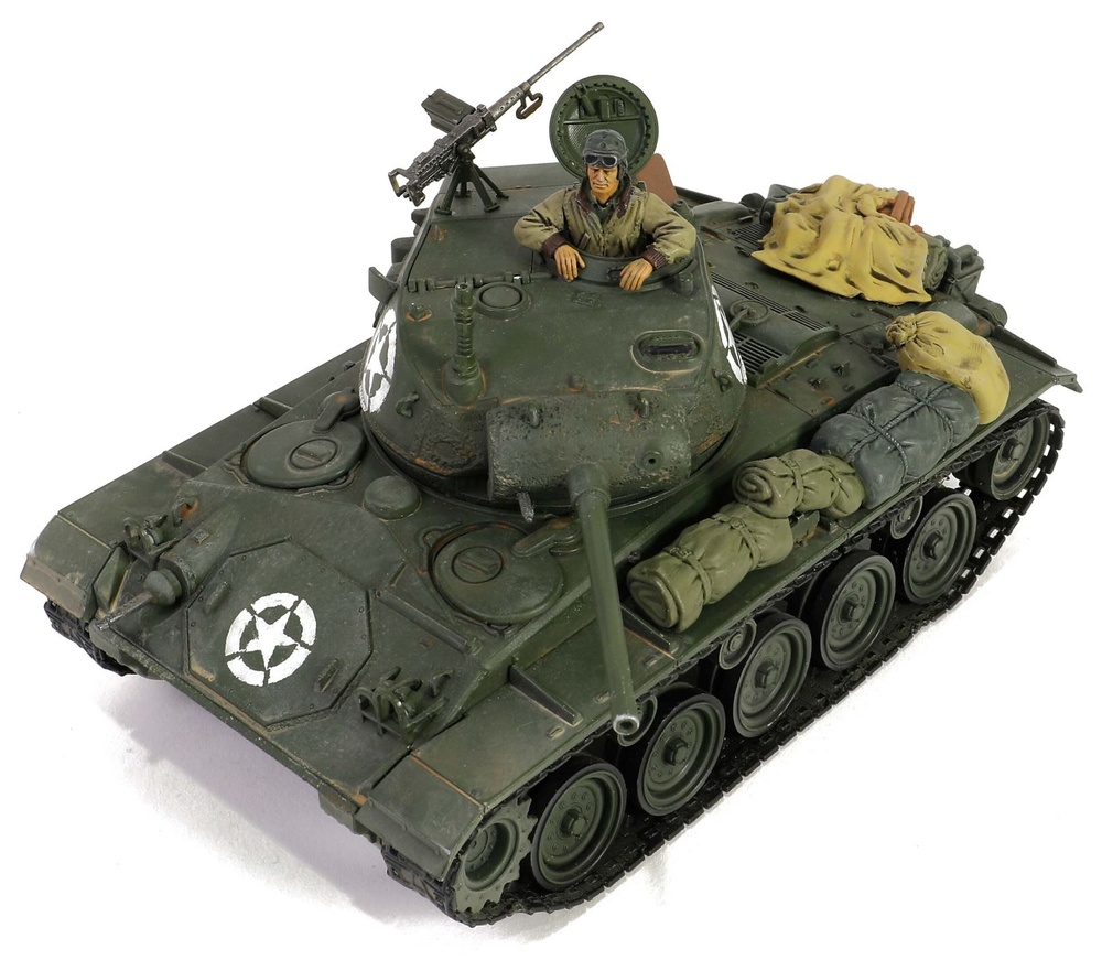 M24 Chaffee, 8th Armored Division, Rheinberg, Germany 1945, 1:32, Forces of Valor 801002A 