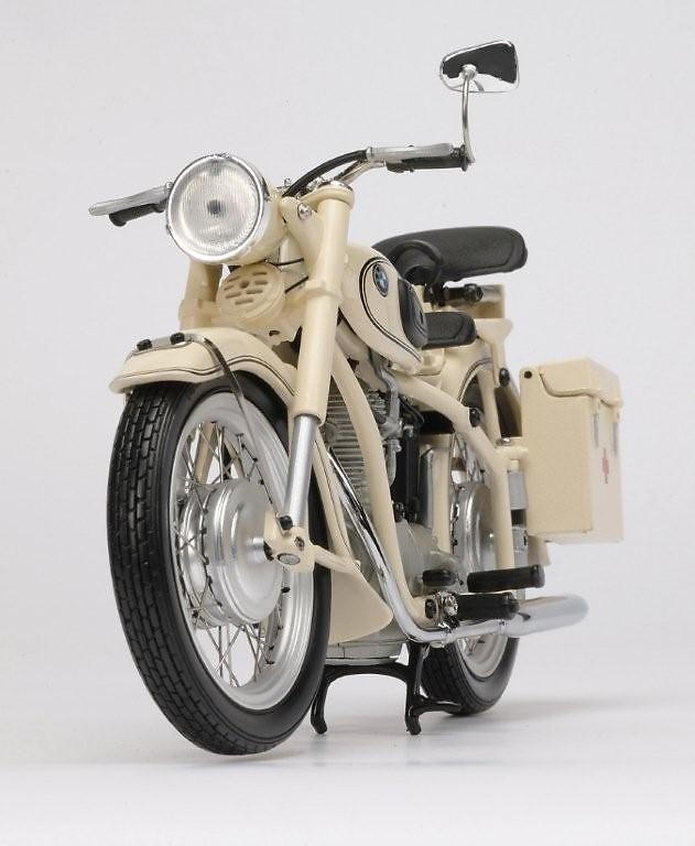 Motorcycle BMW R25/3, RK, Red Cross, 1:10, Schuco 
