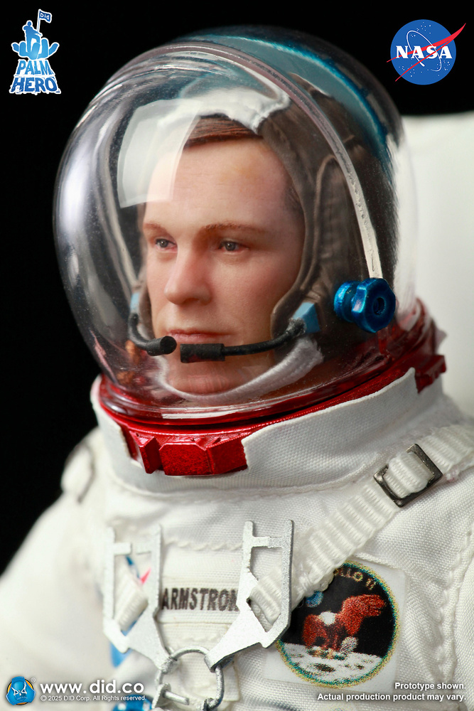 Neil Armstrong, Commander of Apollo 11, 1:12, Did XS80033 