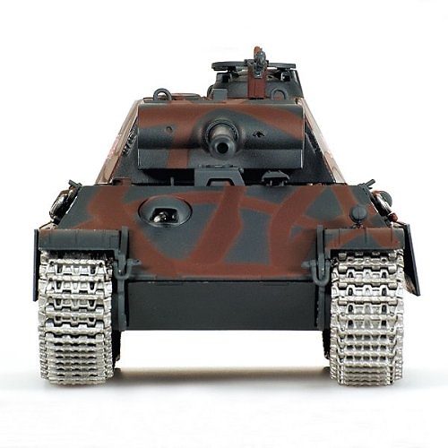 Panther Battle Tank V, Model G, Berlin, Spring 1945, 1:35, Minichamps 