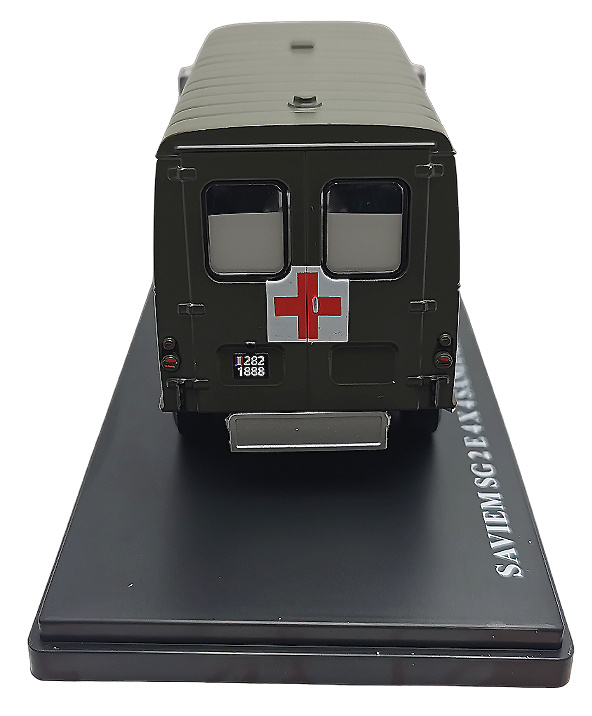 Renault Saviem SG 2 E 4x4, French Army Ambulance, 1:43, Hachette 