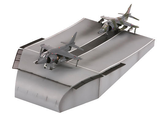 Sea Harrier & GR3 Harrier, Diorama HMS Hermes, 1:72, Corgi 