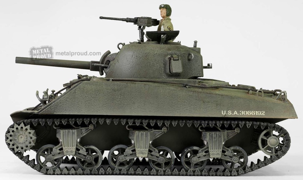 Sherman M4 (75) 753th Tank Battalion, Gustav Line, Italy 1944, 1:32, Forces of Valor 