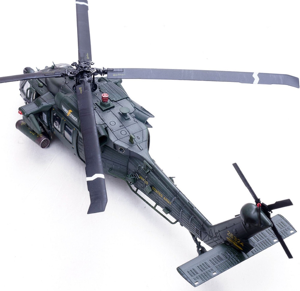 Sikorsky MH-60L Black Hawk 'Thunderstruck, 1:72, Panzerkampf