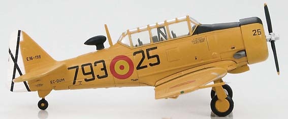 T-6 Texan, Infante De Orleans Foundation, Cuatro Vientos, 1:72, Hobby Master 