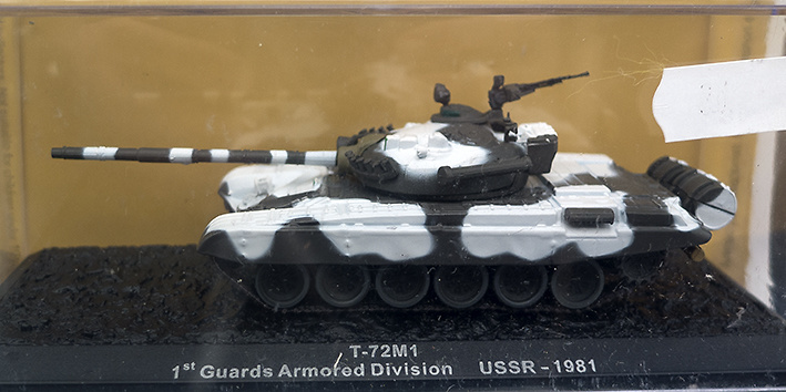 T-72M1, 1º Guards Armored Division, USSR, 1981, 1:72, Altaya 