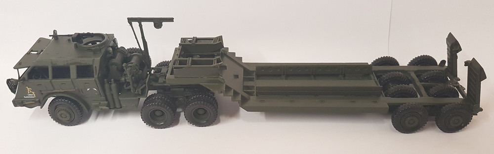 Tractor head plus trailer, military truck, Altaya 