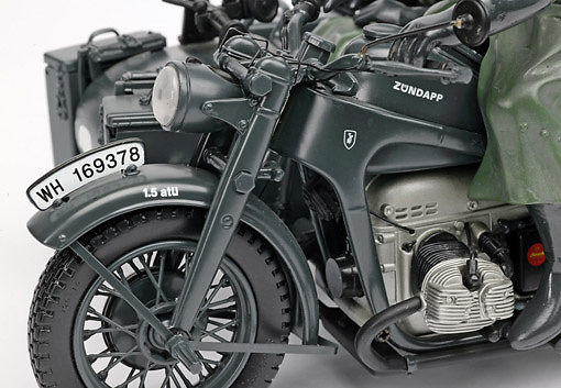 Zundapp KS 750 motorcycle with sidecar, Operation Valkyrie, 1:10, Schuco 