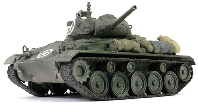 M24 Chaffee, 8th Armored Division, Rheinberg, Germany 1945, 1:32, Forces of Valor 