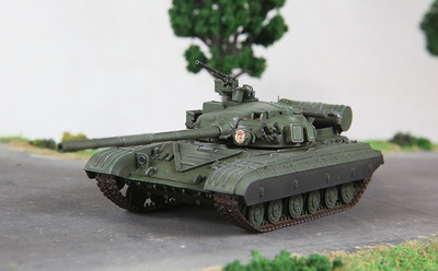 T-64B, Soviet Army, 1981, 1:72, Modelcollect