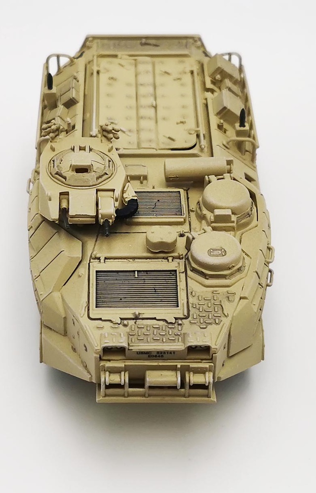 AAVP-7A1 (Desierto), 1:72, Dragon Armor 