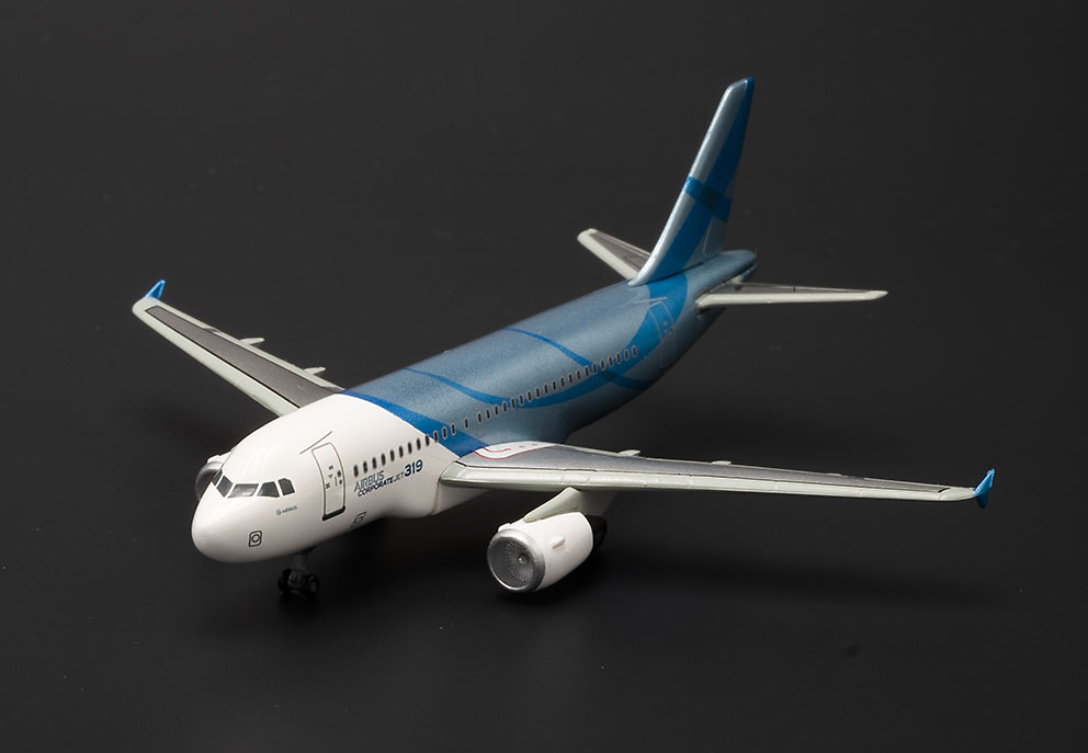 Airbus Corporate Jet 319, 1:400, Dragon Wings 