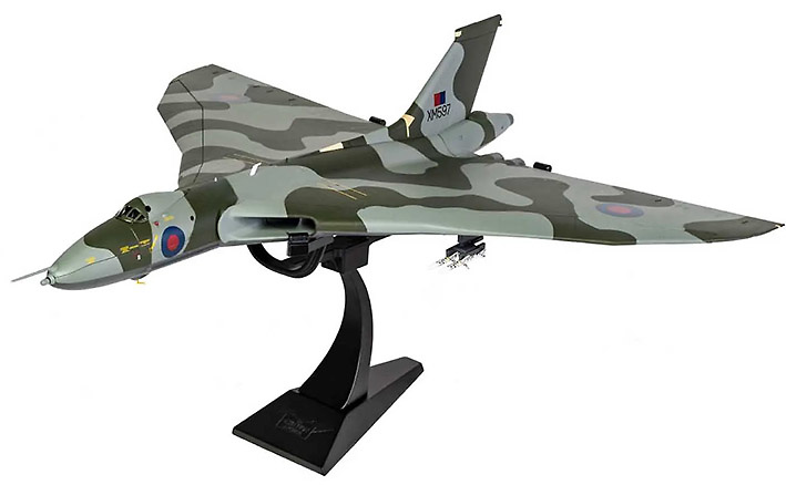 Avro Vulcan B2, XM597 'Black Buck 6, Rio de Janeiro, 3 de Junio de 1982, Guerra de las Malvinas, 1:72, Corgi 