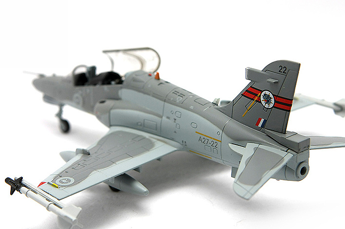 BAe Hawk 127 LIF (Lead-in Fighter) A27-22 No.76 RAAF Squadron, RAAF Base Williamtown, 1:72, Falcon Models 