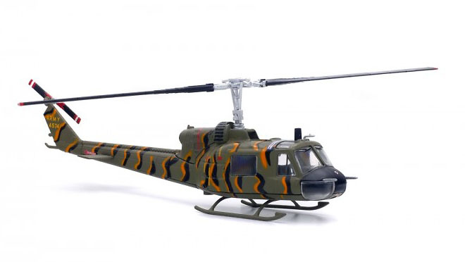 Bell UH-1B Huey, Guerra de Vietnam, 1964, 1:72, Solido 