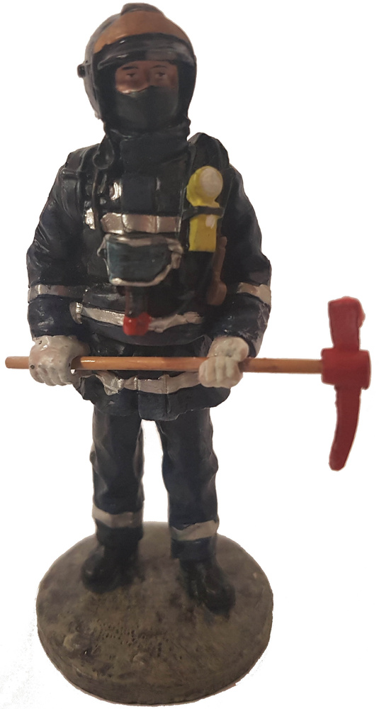 Bombero de Madrid con traje ignífugo, España, 2003, 1:30, Del Prado 
