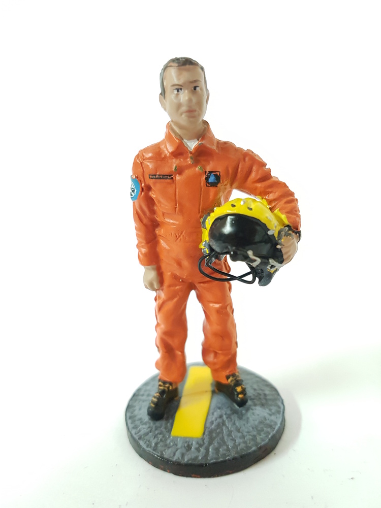 Bombero piloto de helicóptero, Issy-les-Moulineaux, 2013, 1:30, Del Prado 