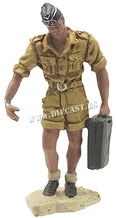 Carrista alemán del Afrika Korps, 1941, 1:32, Hobby & Work 