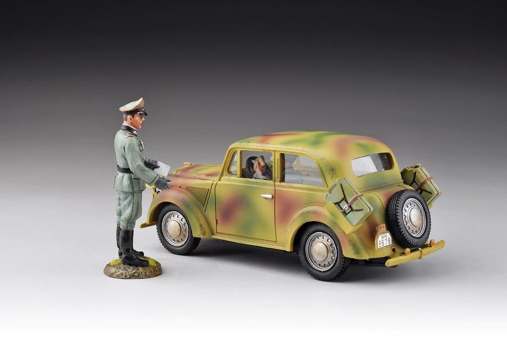 Coche de mando alemán y dos figuras, 1937, 1:30, Thomas Gunn 