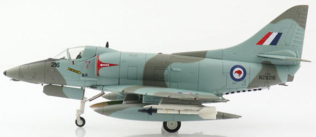 Douglas A-4G Skyhawk RNZAF, 216/NZ 6216, Nueva Zelanda, Julio, 1984, 1:72, Hobby Master 