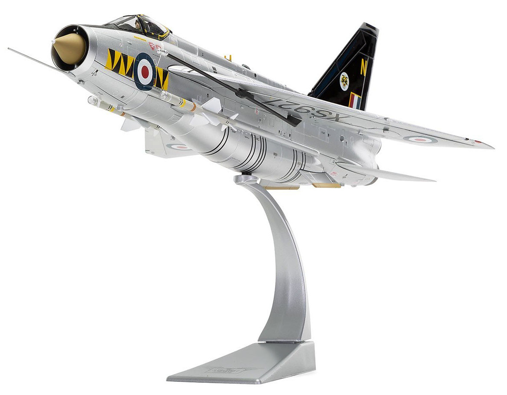 English Electric Lightning F.6 XS927/N, RAF No.74 Squadron ‘The Tigers’, 1:48, Corgi 