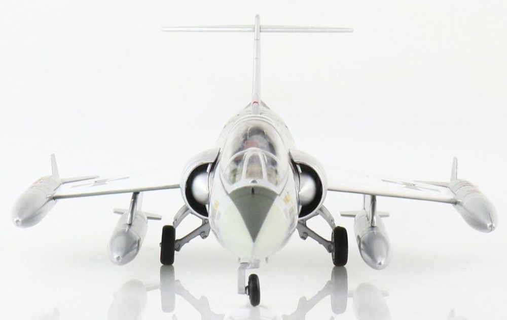 F-104F 