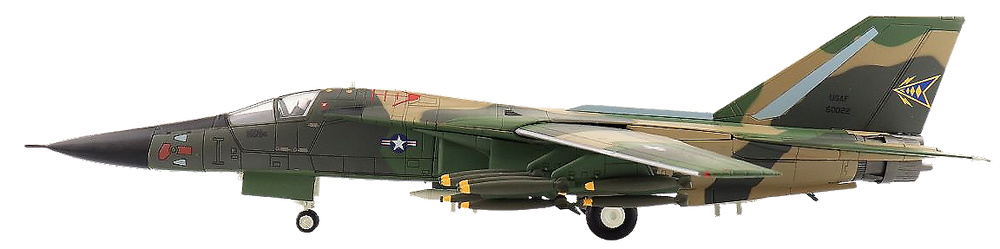 F-111A Aardvark, USAF 428th TFS, #66-0022, Takhli RTAB, Tailandia, 1968, 1:72, Hobby Master 