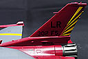 F16_b03.jpg 
